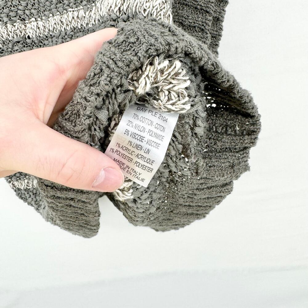 Lauren‎ Vidal Women Grey & Cream Striped Oversized Knit Sweater Top Size M - Picture 5 of 6